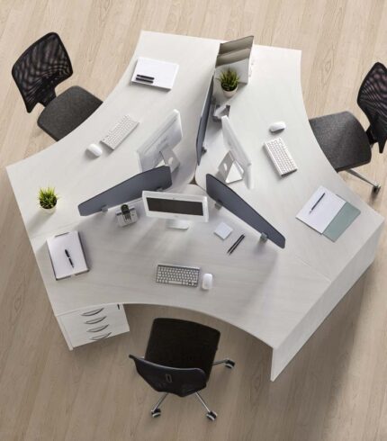 mesa multipuesto